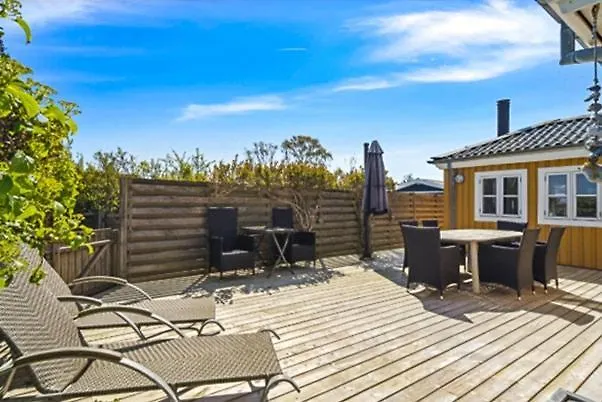 Summer House 25 Metres From Kattegat Coast Vakantiehuis Nyborg